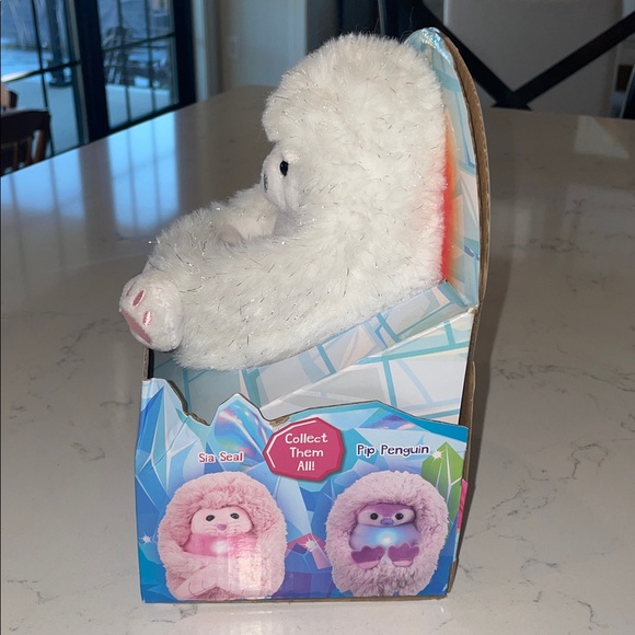 NWT Curlimal Artic Glow - Picture 3 of 4